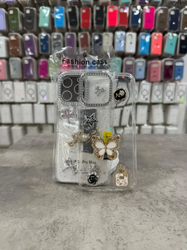Funda con apliques